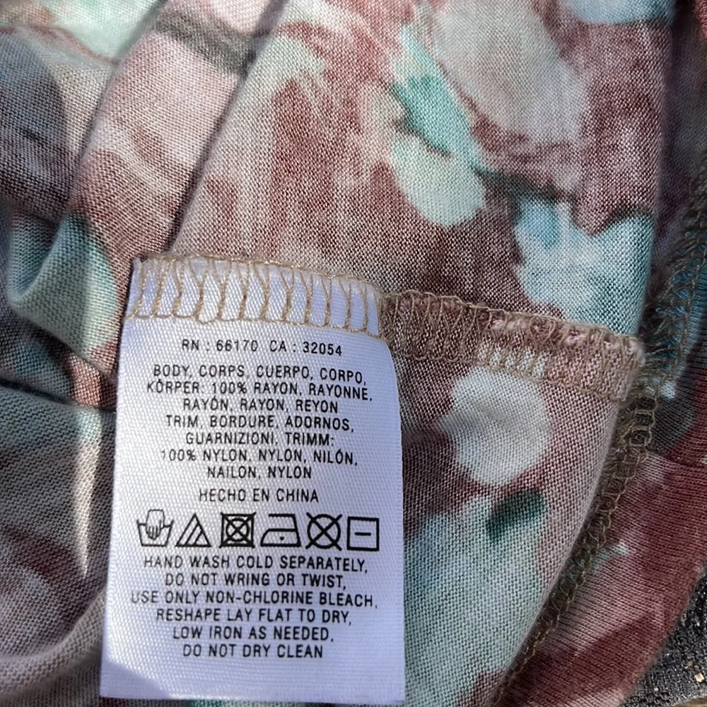 Anthropologie tank top - Picture 7 of 8